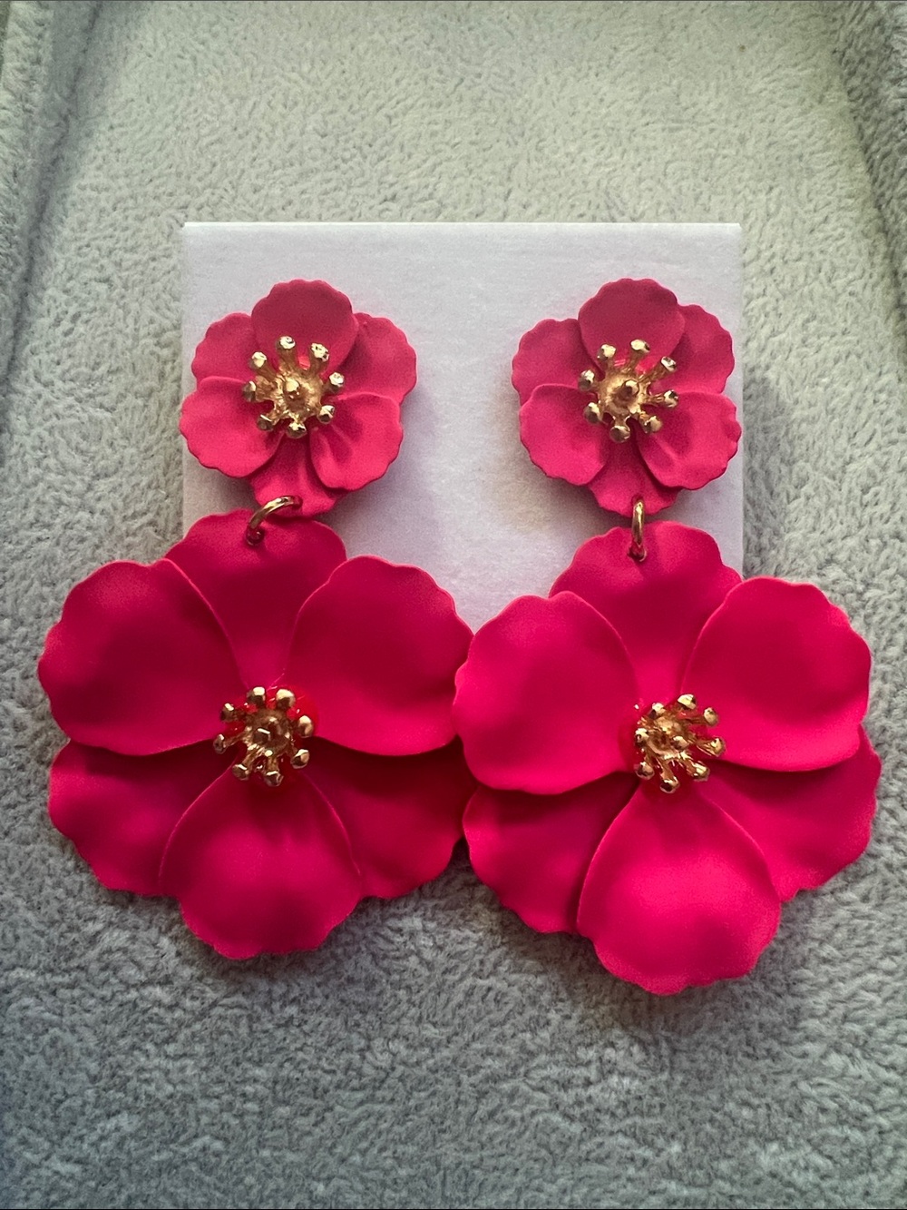 Vibrant Pink Floral Drop Earrings with Gold Centers